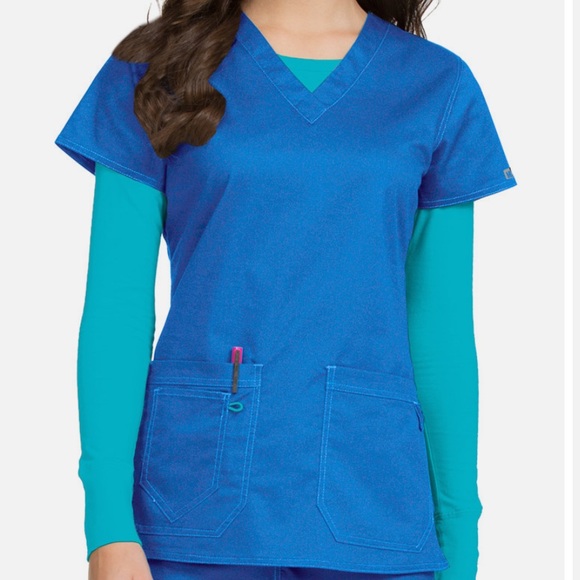 Med Couture Other Euc Med Couture Royal Blue Scrub Set Mc2 Olivia